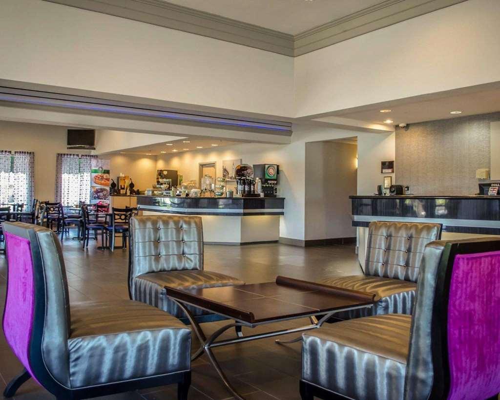 Quality Inn & Suites At Airport Blvd I-65 Mobile İç mekan fotoğraf