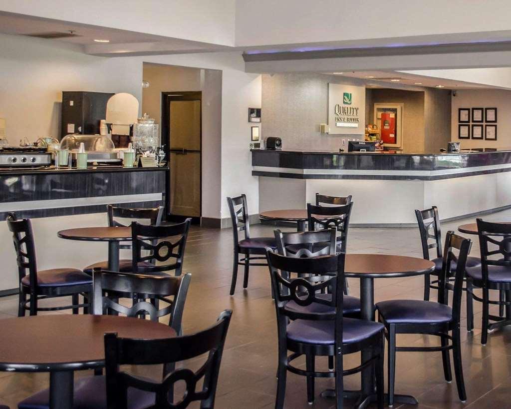 Quality Inn & Suites At Airport Blvd I-65 Mobile Restoran fotoğraf