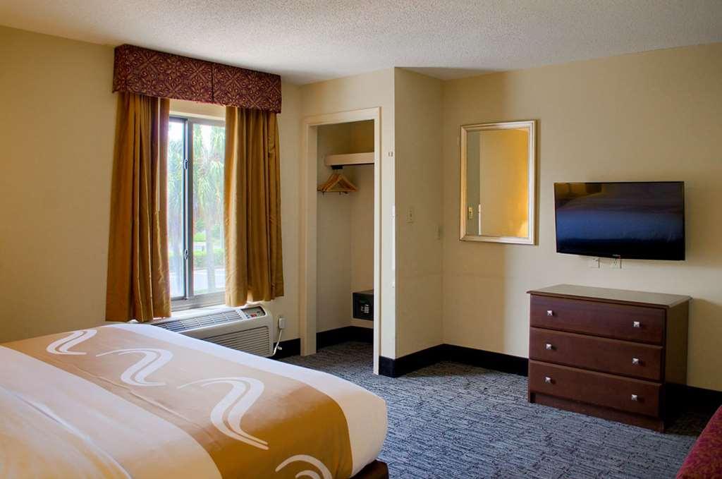 Quality Inn & Suites At Airport Blvd I-65 Mobile Oda fotoğraf