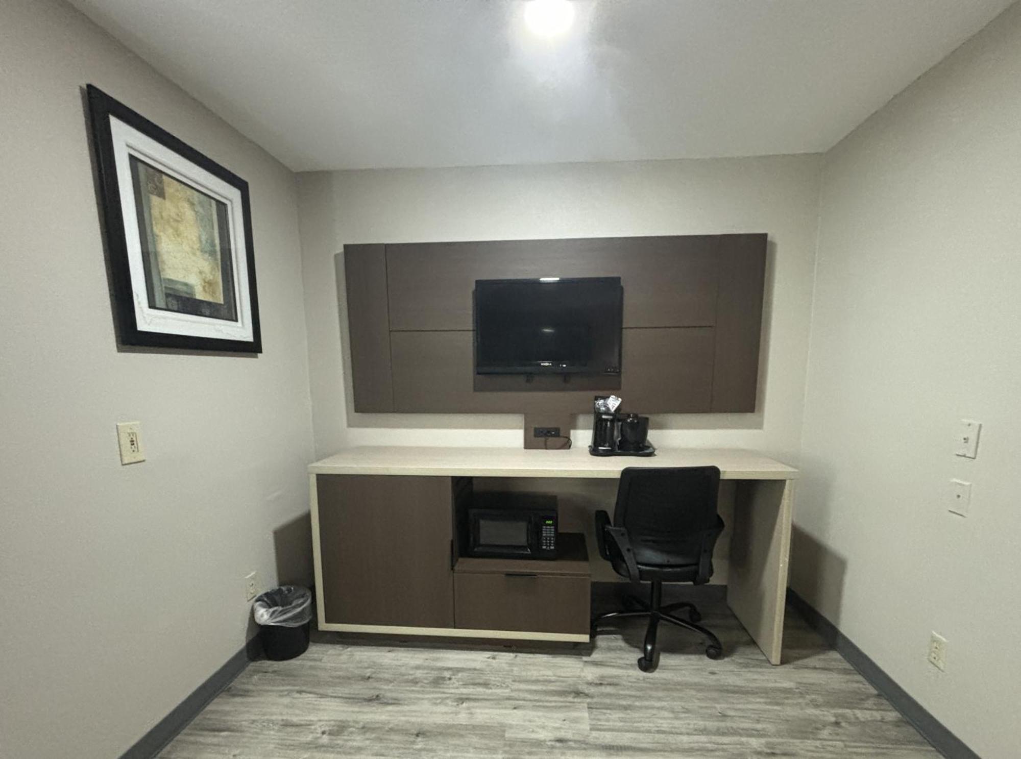 Quality Inn & Suites At Airport Blvd I-65 Mobile Dış mekan fotoğraf