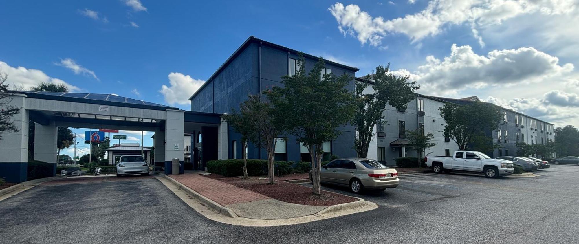 Quality Inn & Suites At Airport Blvd I-65 Mobile Dış mekan fotoğraf