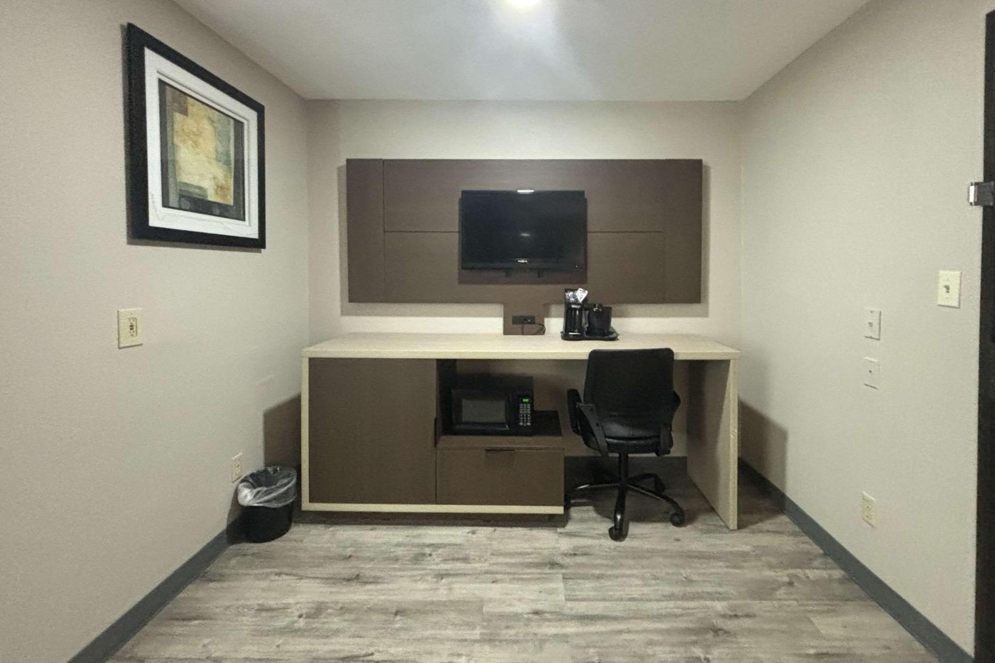 Quality Inn & Suites At Airport Blvd I-65 Mobile Dış mekan fotoğraf